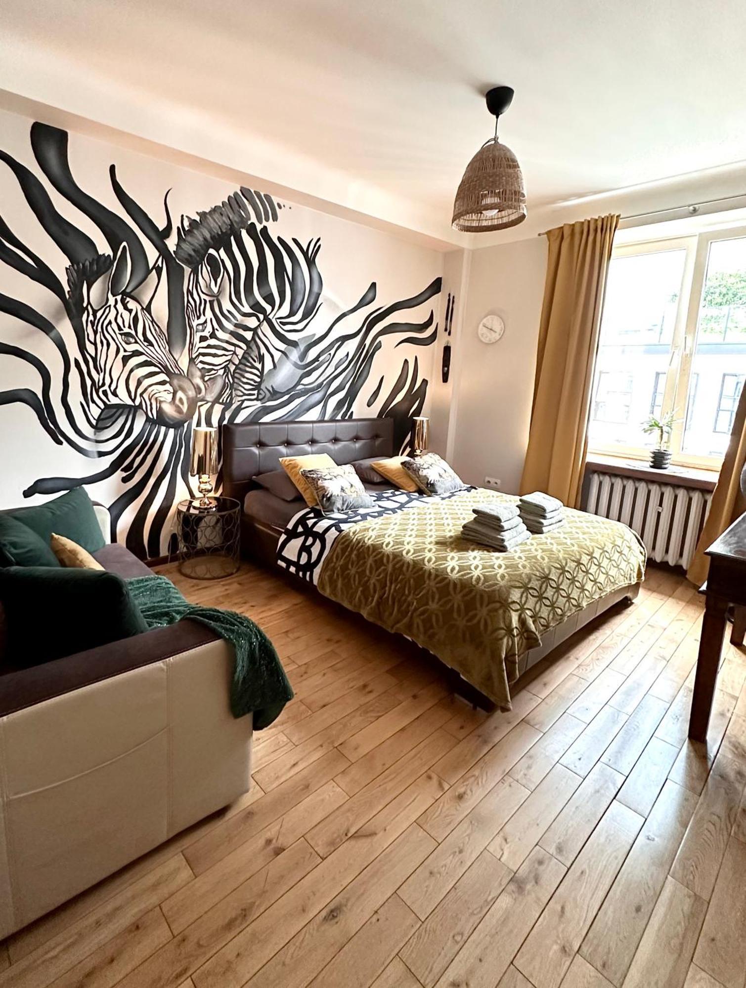 Africa Apartment Warschau Buitenkant foto