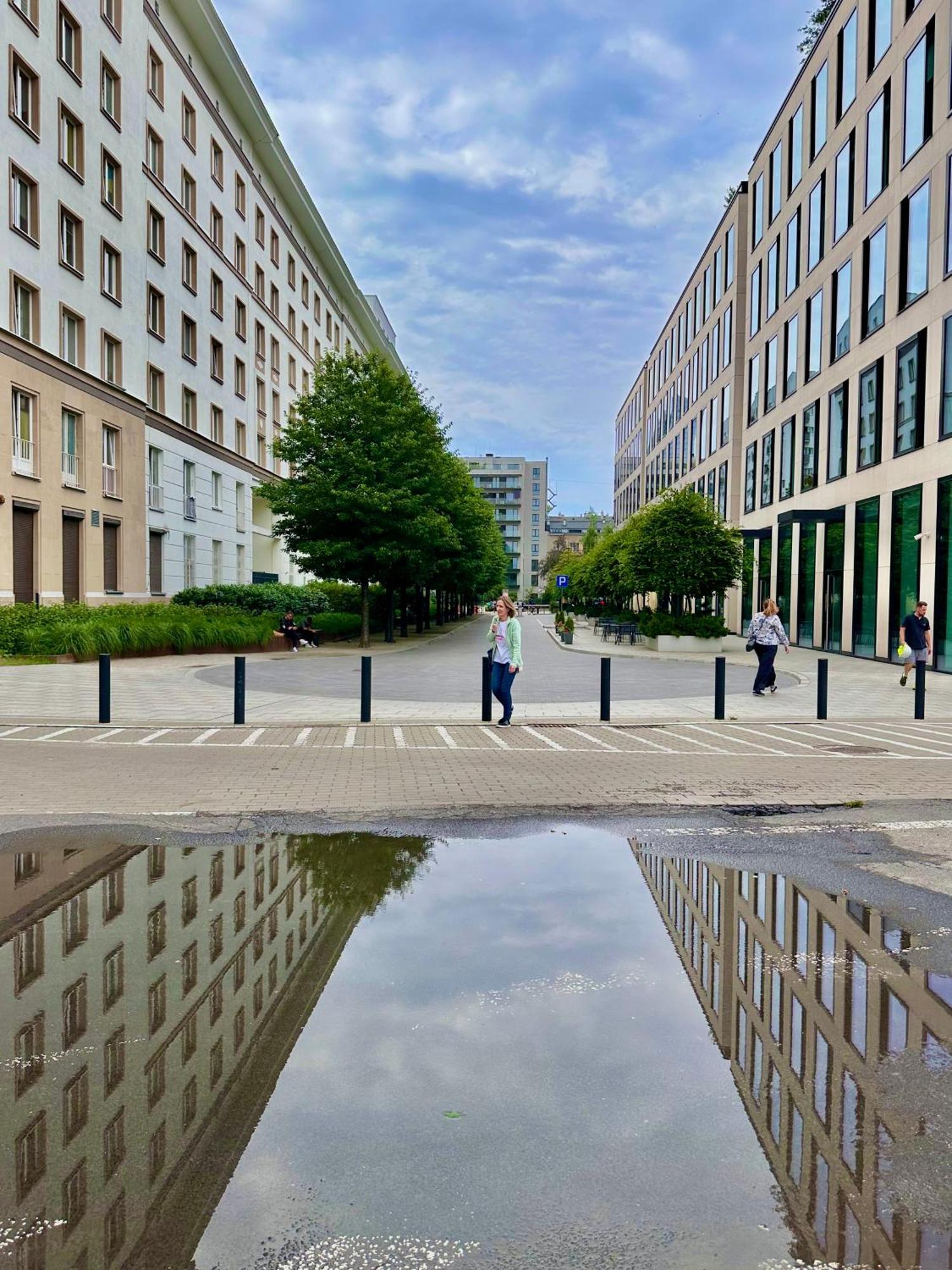 Africa Apartment Warschau Buitenkant foto